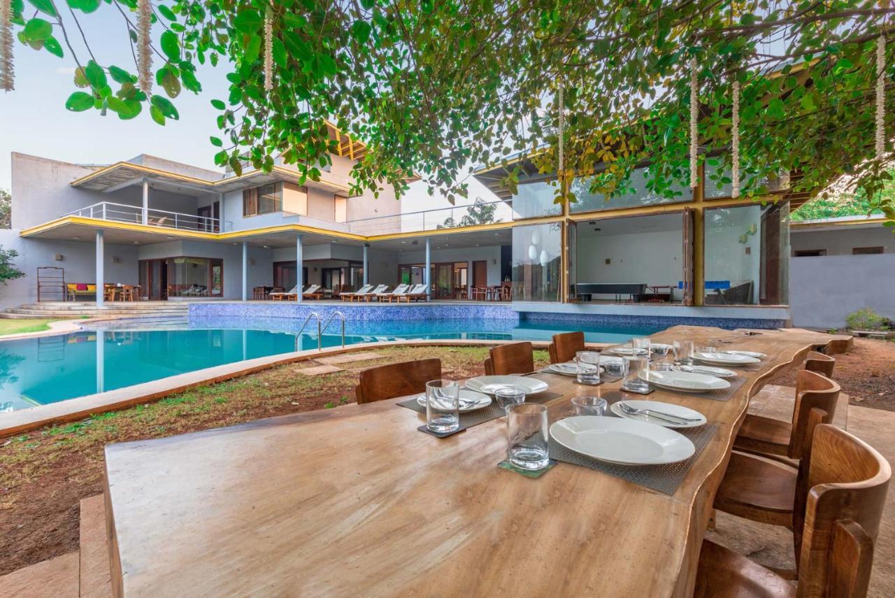 Jay House By Stayvista - Leisure Oasis With Pool, Snooker, Table Tennis & Foosball Fun Alībāg Exterior foto