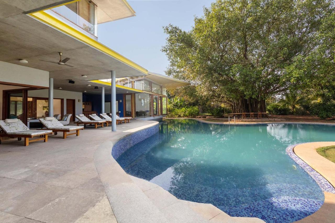 Jay House By Stayvista - Leisure Oasis With Pool, Snooker, Table Tennis & Foosball Fun Alībāg Exterior foto